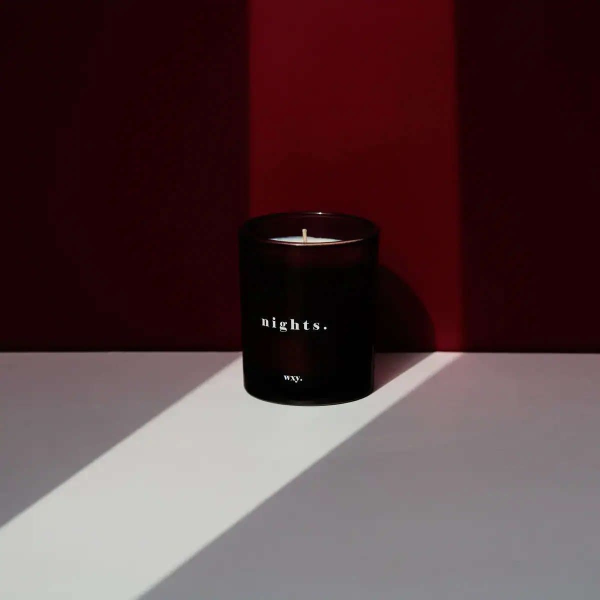 Bourbon Sugar & Tobacco Leaf Candle - Image 3