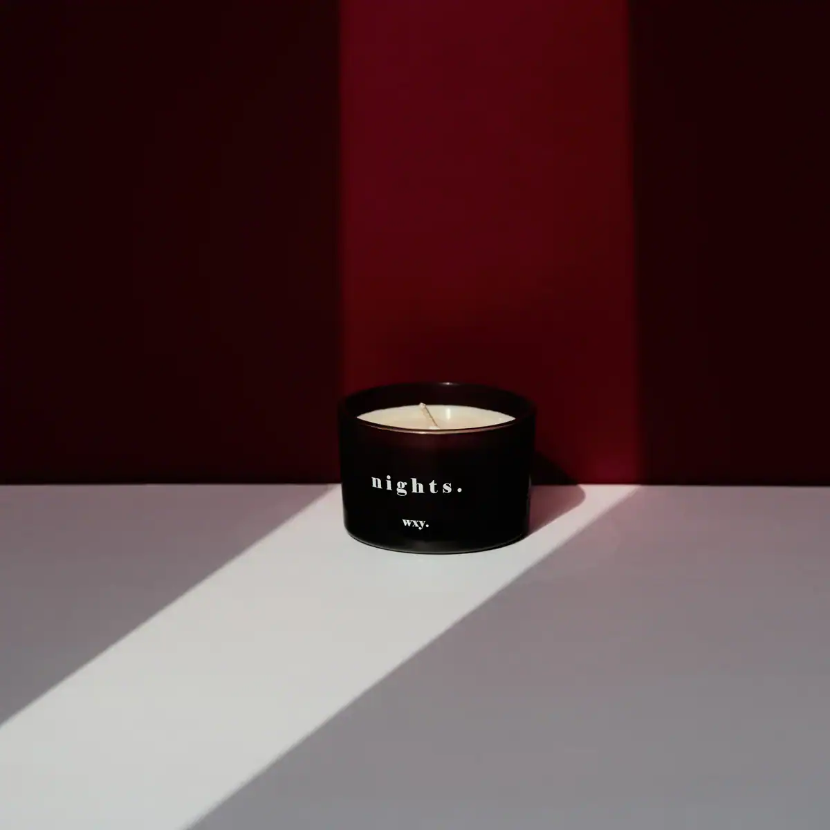 Bourbon Sugar & Tobacco Leaf Candle - Image 4