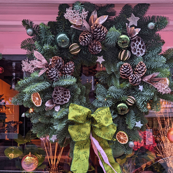 Beautiful Christmas Wreaths in Aberdeen - Image 3